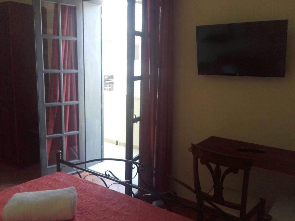 Guest House Capitan Libeccio Тропеа Екстериор снимка
